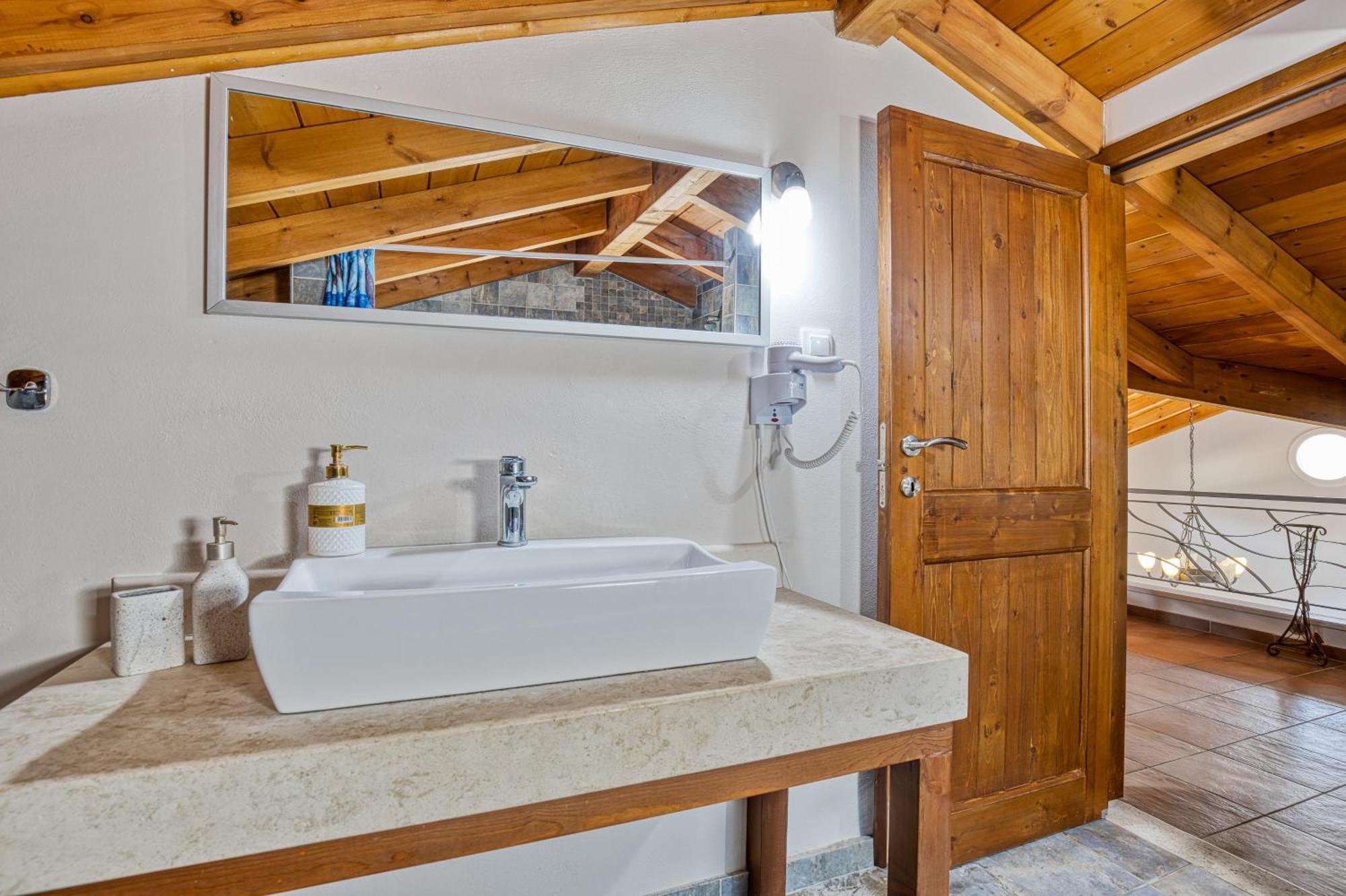 Casa Nuova Villa Liapádesz Kültér fotó